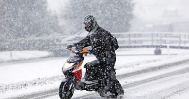 scooter sous la neige