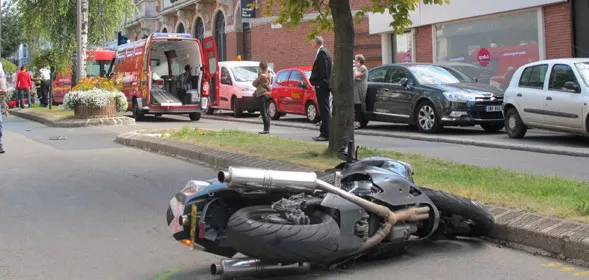accident de moto ville